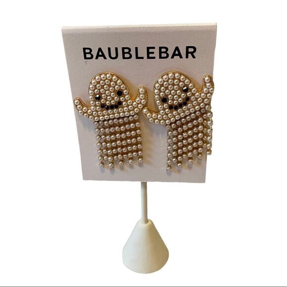 Adorable Seed Bead Ghost Earrings. The bottom half moves. - Picture 6 of 6